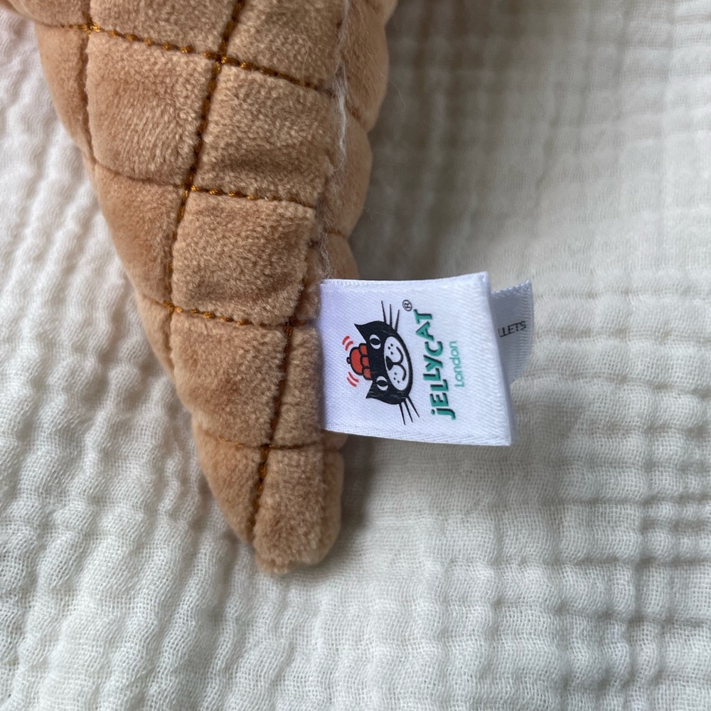 Jellycat Irresistible Ice Cream Strawberry- Cone Plush (Retired) - Picture 3 of 6